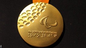 Olympic Medals for Paralympic Games feature Braille - Rio 2016/Alex Ferro